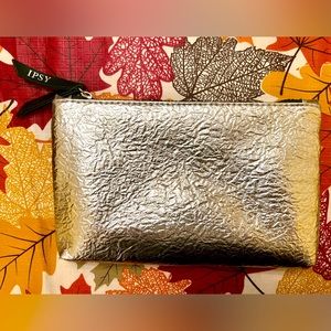IPSY Zippered Pouch | Organizer | Makeup Bag